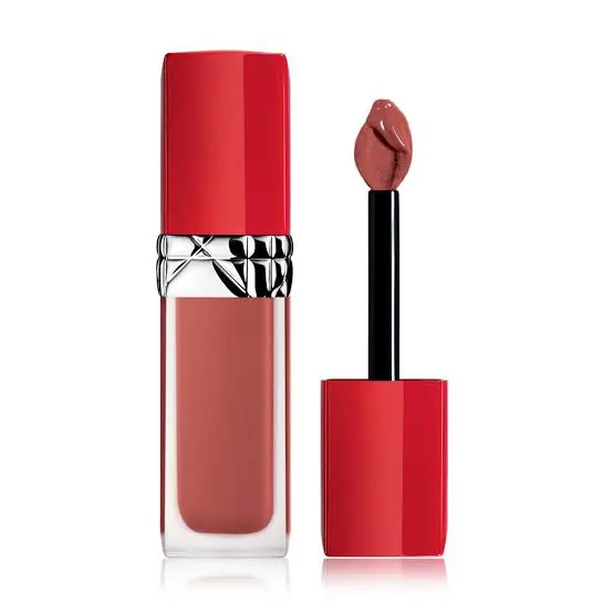 رژلب مایع دیور با ماندگاری بالا 